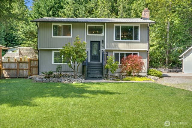 6507 185th Avenue E, Bonney Lake, WA 98391