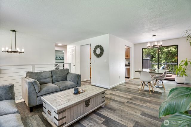 6507 185th Avenue E, Bonney Lake, WA 98391