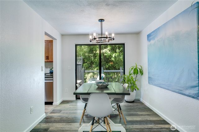 6507 185th Avenue E, Bonney Lake, WA 98391