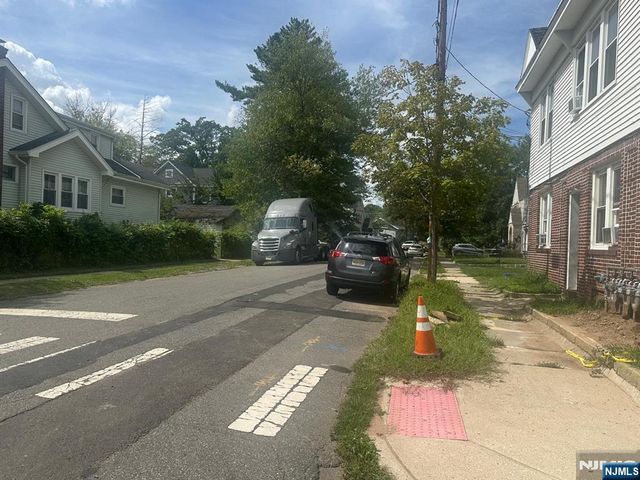 84 Tiffany Place, Maplewood, NJ 07040