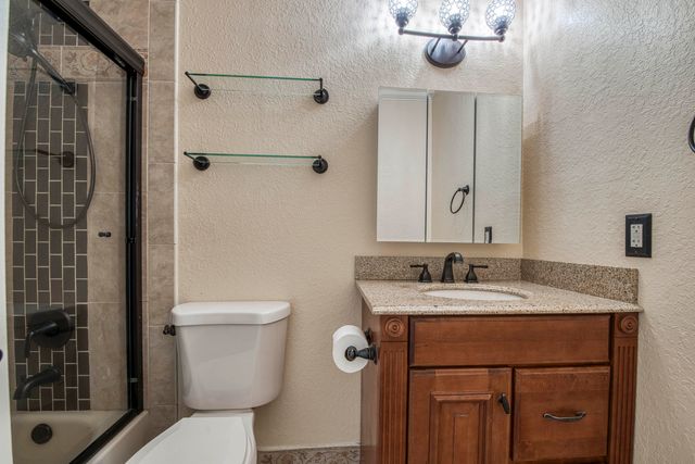 960 Flanders T, Delray Beach, FL 33484