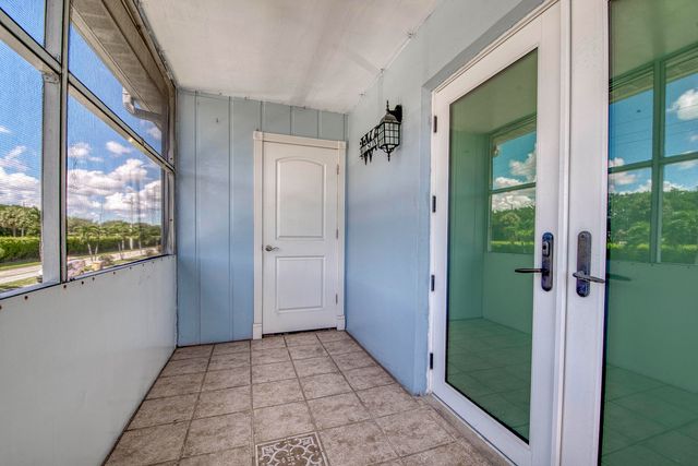 960 Flanders T, Delray Beach, FL 33484