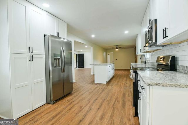 200 Polk Avenue, Dallas, GA 30132