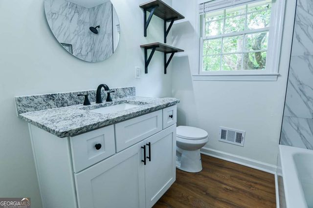 200 Polk Avenue, Dallas, GA 30132