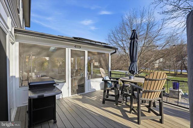 2842 WIMBLEDON LN, Lancaster, PA 17601