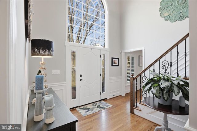 2842 WIMBLEDON LN, Lancaster, PA 17601