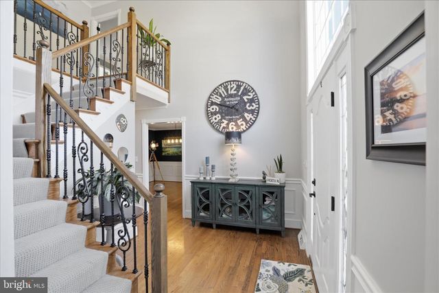 2842 WIMBLEDON LN, Lancaster, PA 17601