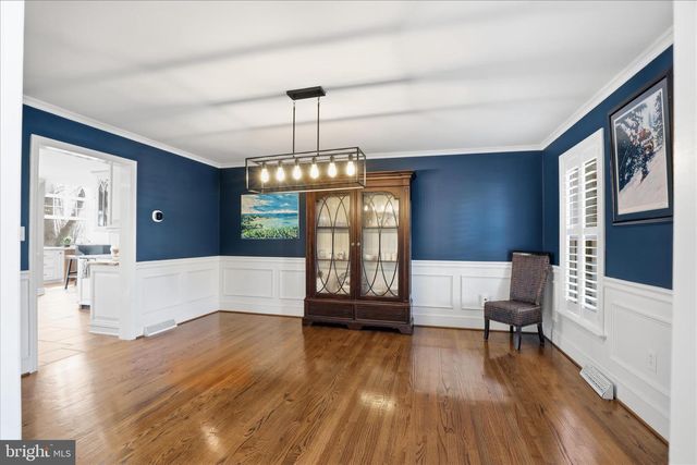 2842 WIMBLEDON LN, Lancaster, PA 17601