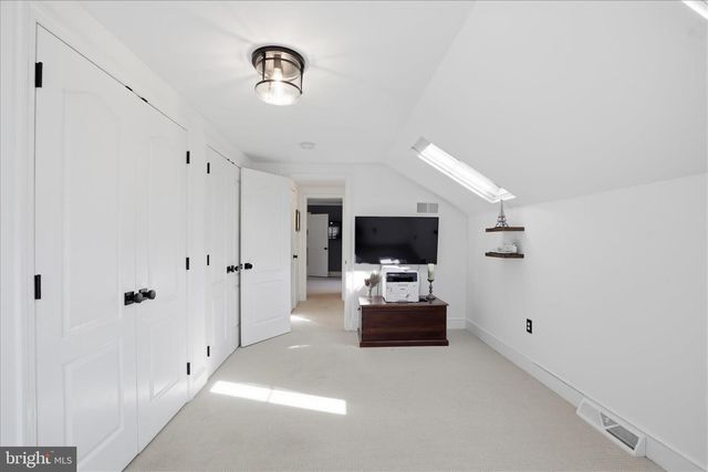 2842 WIMBLEDON LN, Lancaster, PA 17601