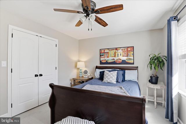 2842 WIMBLEDON LN, Lancaster, PA 17601