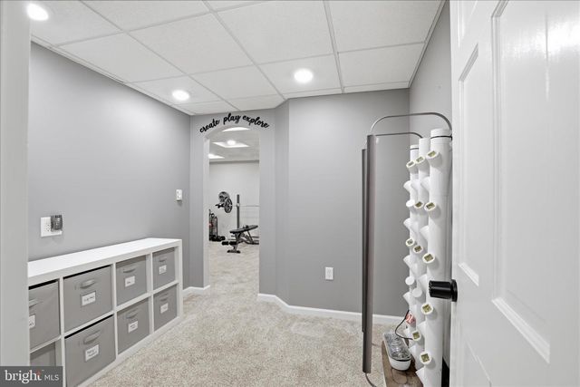 2842 WIMBLEDON LN, Lancaster, PA 17601