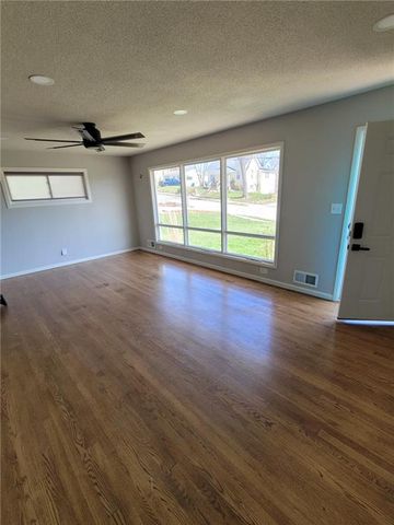 508 N Morse Avenue, Liberty, MO 64068