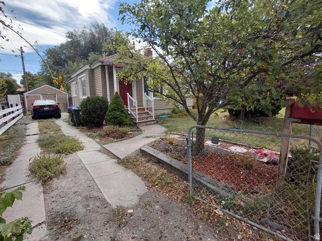 564 E 3065 S, South Salt Lake, UT 84106