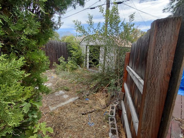 564 E 3065 S, South Salt Lake, UT 84106
