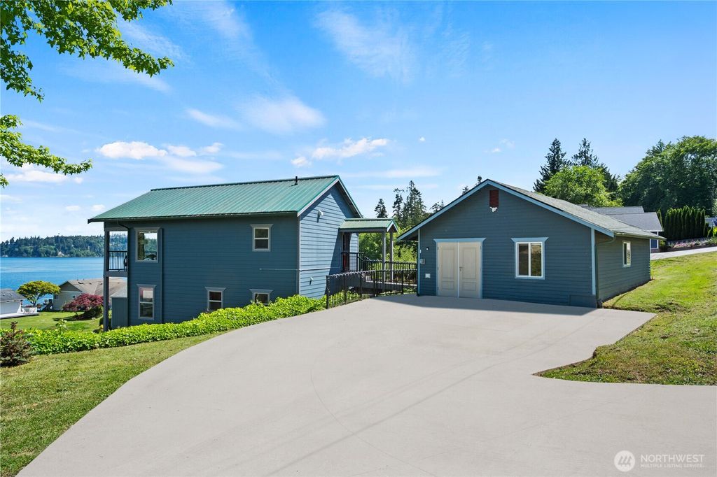 202 Olympus Boulevard, Port Ludlow, WA 98365