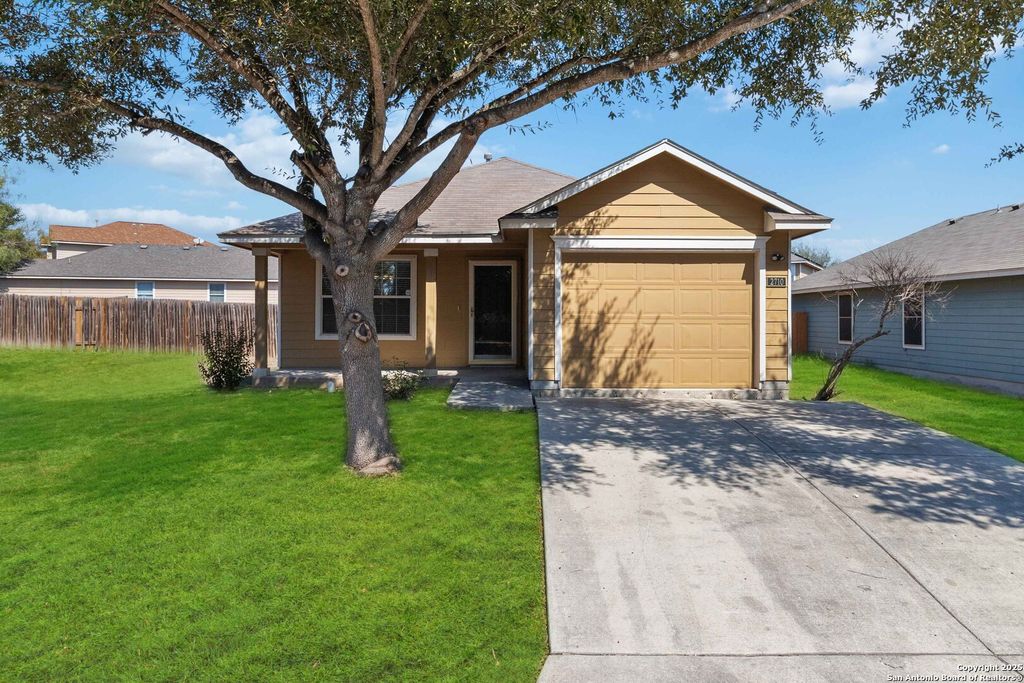 2710 Point Sur, Converse, TX 78109