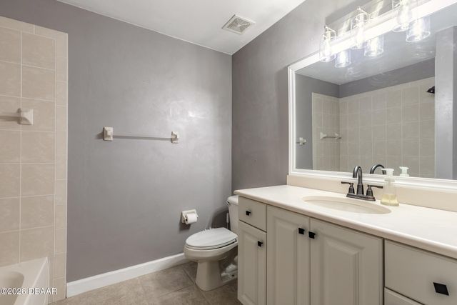 424 Luna Bella Ln Apt 415, New Smyrna Beach, FL 32168