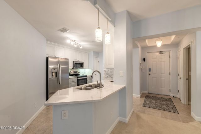 424 Luna Bella Ln Apt 415, New Smyrna Beach, FL 32168