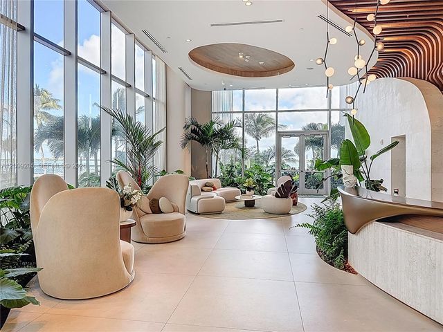 700 NE 24th Street 4904, Miami, FL 33137