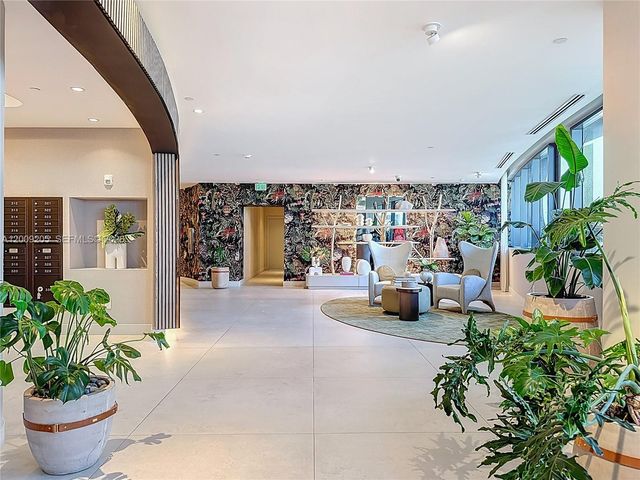 700 NE 24th Street 4904, Miami, FL 33137