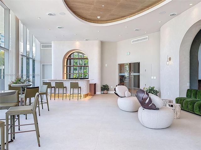 700 NE 24th Street 4904, Miami, FL 33137