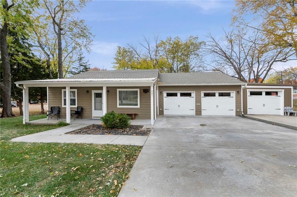 401 SW 18th Street, Blue Springs, MO 64015