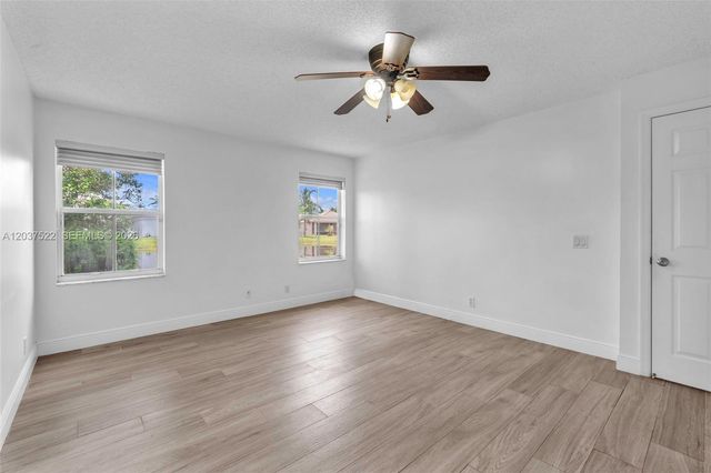 1918 Andromeda Ln 1918, Weston, FL 33327