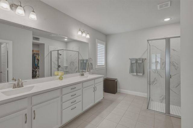 7521 Pondview Lane, Fort Worth, TX 76123