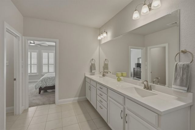 7521 Pondview Lane, Fort Worth, TX 76123