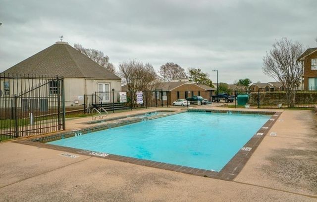 4448 Chaha Road, Garland, TX 75043