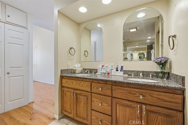 5305 White Oak Avenue, Encino, CA 91316