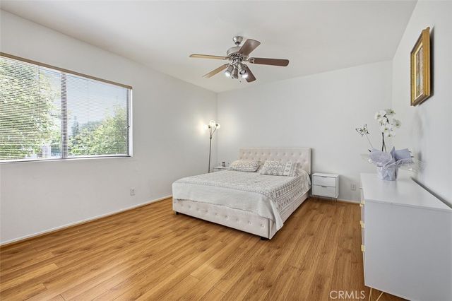 5305 White Oak Avenue, Encino, CA 91316