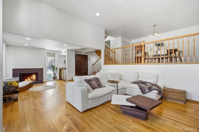 5305 White Oak Avenue, Encino, CA 91316