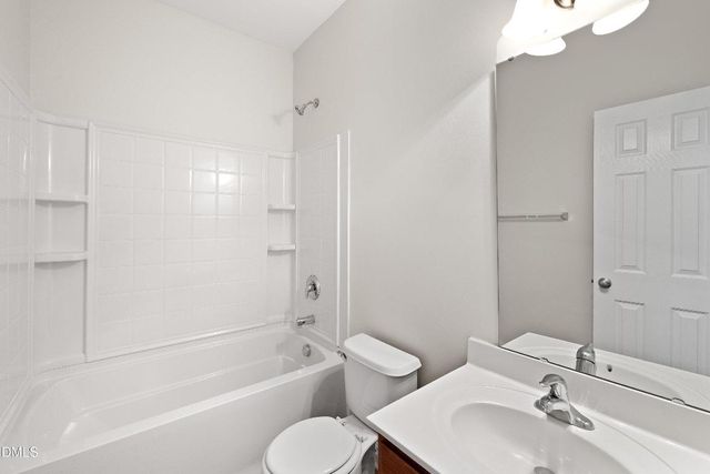 5060 Stonewood Pines Drive, Knightdale, NC 27545