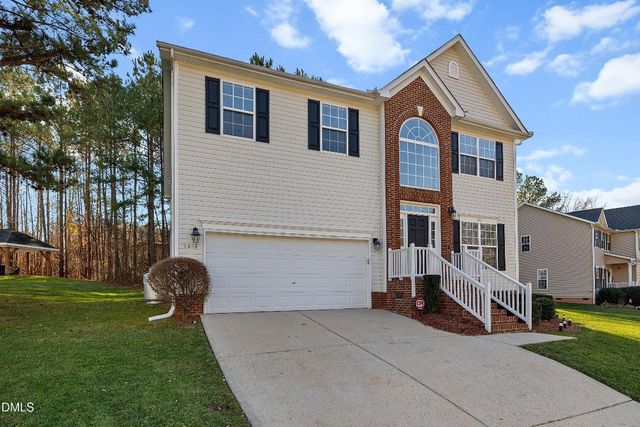 5060 Stonewood Pines Drive, Knightdale, NC 27545