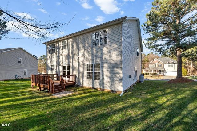 5060 Stonewood Pines Drive, Knightdale, NC 27545