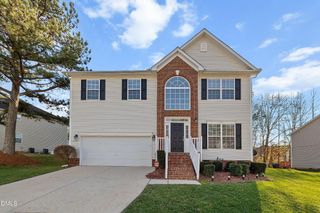 5060 Stonewood Pines Drive, Knightdale, NC 27545