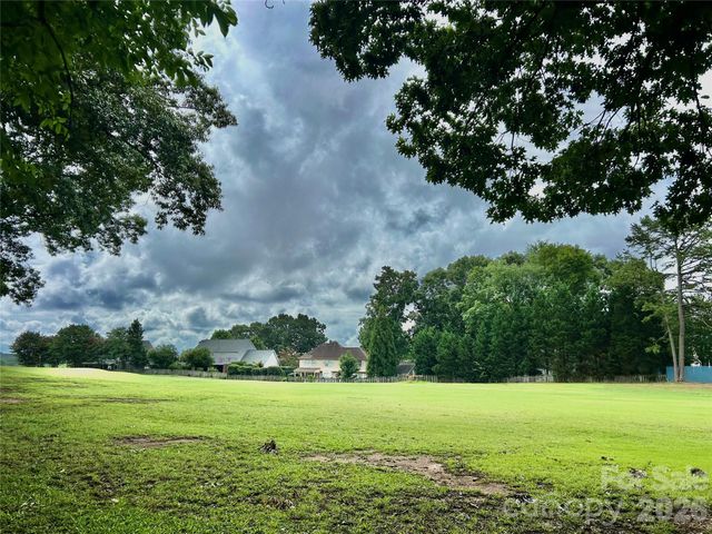 413 Eastwood Drive, Salisbury, NC 28146