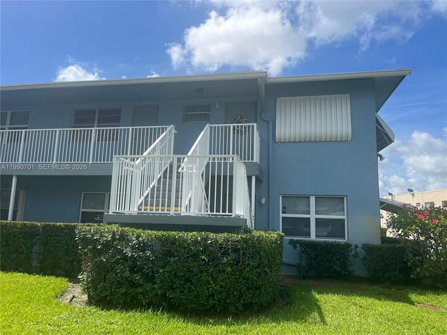 3856 S Cir Drive 6, Hollywood, FL 33021