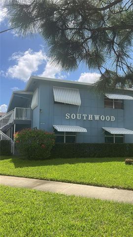 3856 S Cir Drive 6, Hollywood, FL 33021
