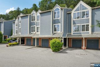 127 Surrey Court 127, Ramsey, NJ 07446