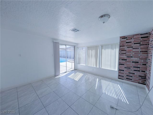 3667 Descanso Street, Las Vegas, NV 89121