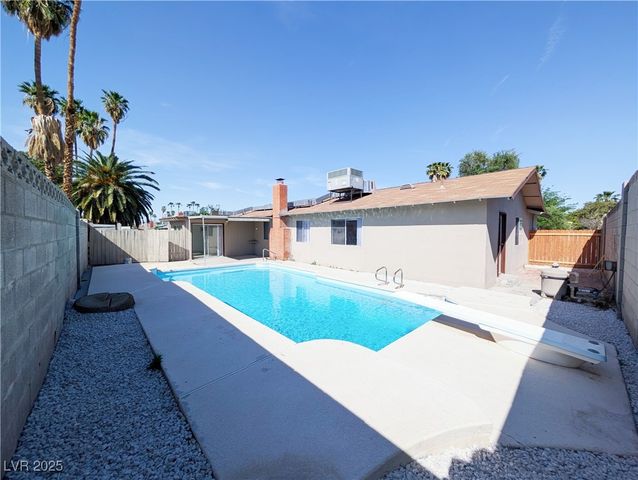 3667 Descanso Street, Las Vegas, NV 89121