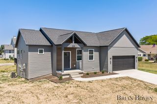 239 W Gardner Street Nw, Sparta Vllg, MI 49345