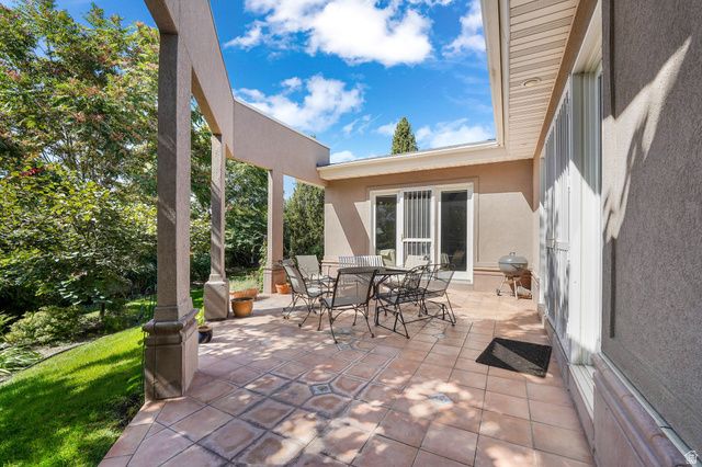 2106 E CONNOR PARK CV, Salt Lake City, UT 84109