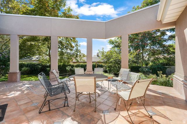 2106 E CONNOR PARK CV, Salt Lake City, UT 84109