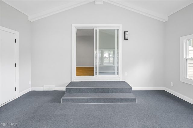 3536 Oxford Avenue NW, Massillon, OH 44646