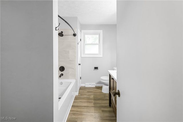 3536 Oxford Avenue NW, Massillon, OH 44646