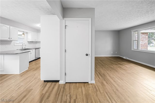 3536 Oxford Avenue NW, Massillon, OH 44646