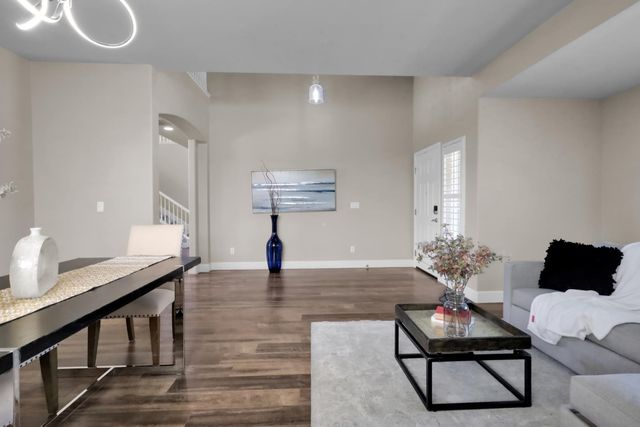 10112 Frank Greg Way, Elk Grove, CA 95757